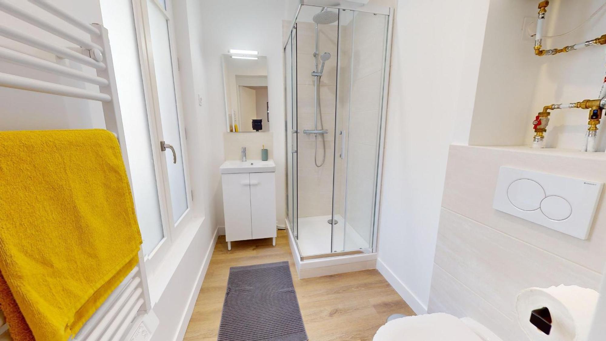 Appartement Magnificent Near The Canal Saint-martin Parijs